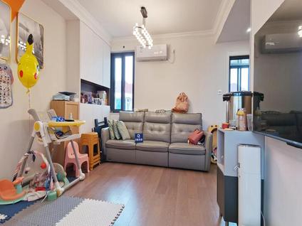 北京凌兆七村2室1厅73.7平高楼层/共6层