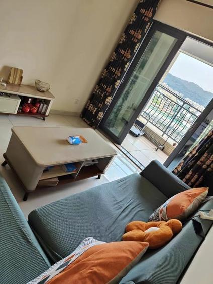 北京江海碧桂园2室2厅75平中楼层/共33层