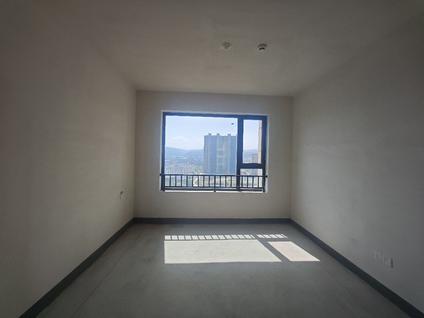 北京银胜铂金府邸3室2厅136平中楼层/共32层