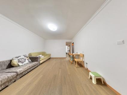 成都倪家桥路8号院2室1厅70.15平低楼层/共7层