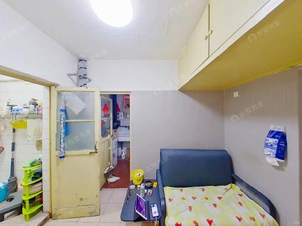 北京三里河北街5号院1室1厅39.3平高楼层/共18层