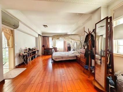 北京星河传说5室2厅229.11平低楼层/共1层