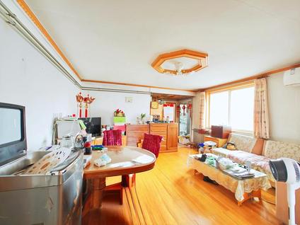 青岛新村小区2室1厅76.57平高楼层/共6层