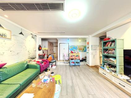 北京飞霞港湾3室2厅154.55平低楼层/共11层