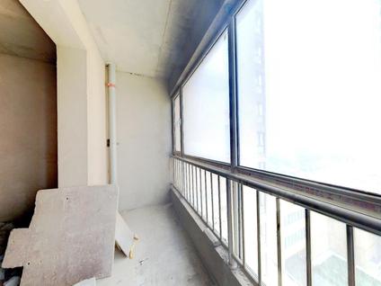 北京礼顿山3室1厅153.31平低楼层/共32层