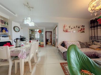 南京万裕龙庭水岸3室1厅105.55平低楼层/共24层