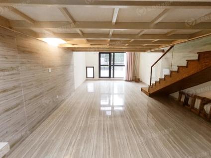 北京顺义绿地启航国际(南区)1室1厅70.61平低楼层/共12层