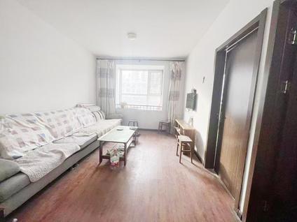 北京仁泰里2室1厅63平低楼层/共18层