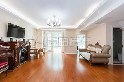 北京金隅翡丽(蓝爵堡)4室2厅244.38平低楼层/共5层