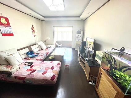 北京德恩公寓2室1厅117.86平高楼层/共13层