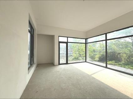 北京华发水郡(一期)5室2厅358平低楼层/共2层