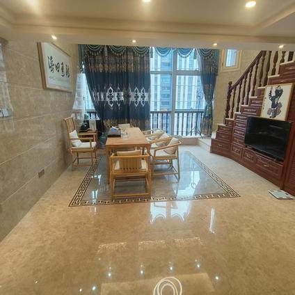 北京正荣财富中心2室1厅80平中楼层/共20层