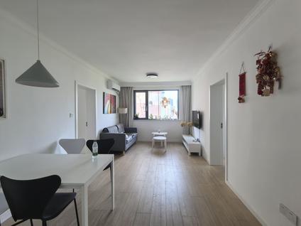 北京沪中新苑3室2厅101.94平高楼层/共18层