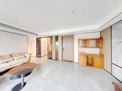 北京建发五缘橖月4室2厅126.98平中楼层/共18层