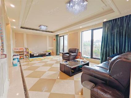 北京绿城玉兰公馆4室2厅171.98平中楼层/共5层