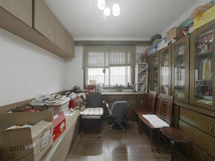 北京金湖花园3室2厅94平中楼层/共6层