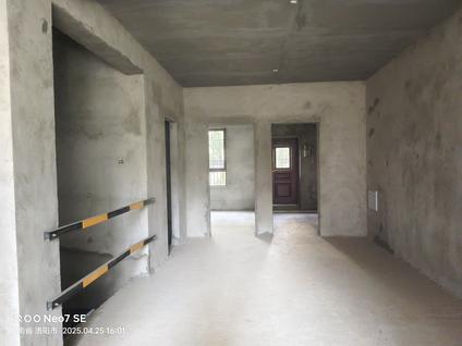 北京瀍水华庭3室2厅169平低楼层/共6层