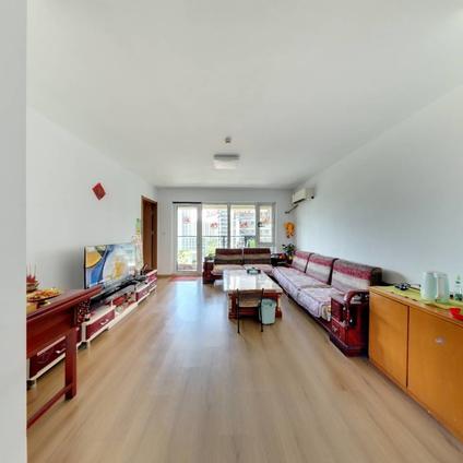 青岛碧桂园蓝谷之光4室2厅146.47平中楼层/共18层