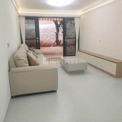 北京云南省教育厅宿舍3室2厅85平低楼层/共7层