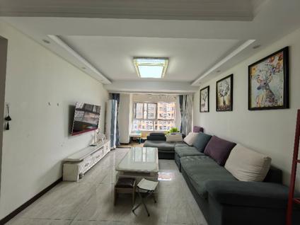 北京龙湖一号文墨花苑3室2厅102平中楼层/共18层