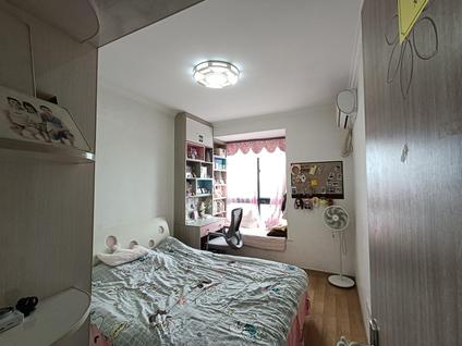 北京金方世纪城3室1厅92平高楼层/共33层