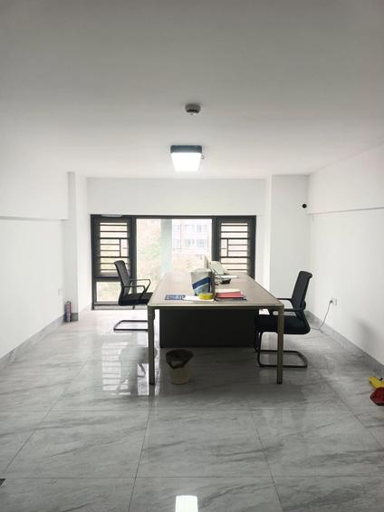 北京红星新天地1室1厅42平低楼层/共12层