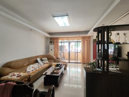 北京怡华花园4室2厅139平中楼层/共8层