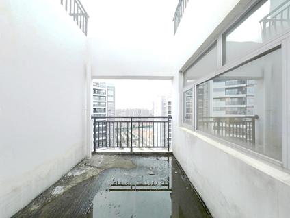 北海智弘银城绿洲4室2厅142.75平高楼层/共30层