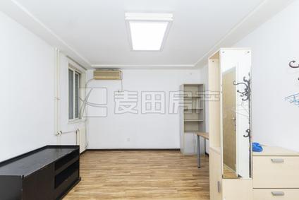 北京人济山庄2室1厅90平高楼层/共28层