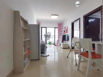 北京翔龙国际2室1厅50平中楼层/共17层