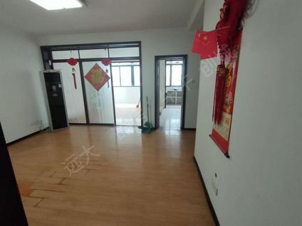 北京金鼎花园3室2厅95平低楼层/共6层