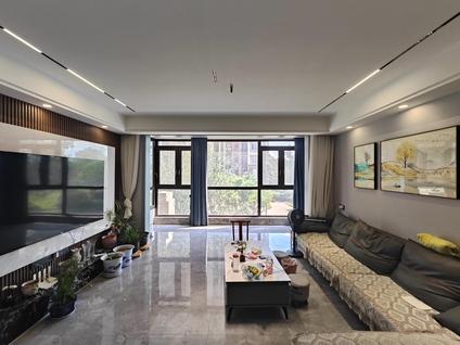 北京云樾兰庭4室2厅143.47平低楼层/共18层