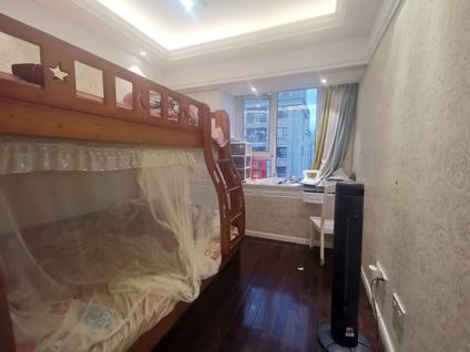 北京恒盛鼎城(圣都汇)2室1厅89平高楼层/共16层