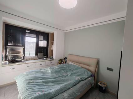 北京蓝城东方兰园3室2厅129.71平低楼层/共18层