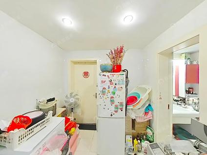 北京梅川一街坊2室1厅57.64平低楼层/共6层