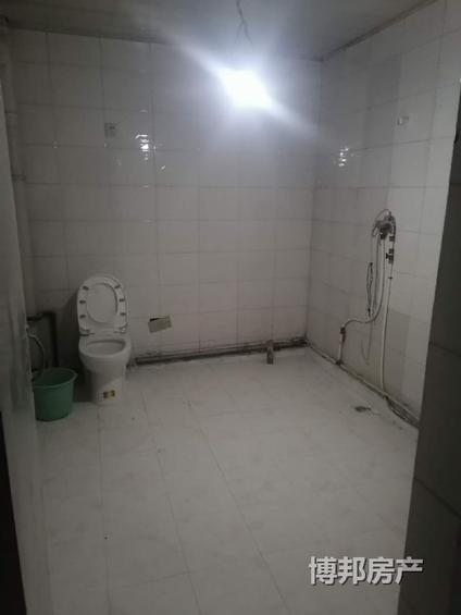 北京吉祥小区4室2厅180平高楼层/共6层