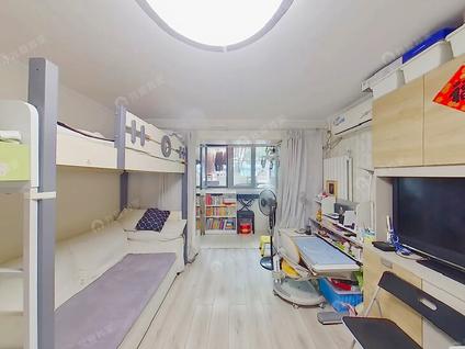 北京塔院胡同2室1厅57.8平低楼层/共6层