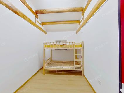 北京水簸箕胡同1室0厅11.1平低楼层/共1层