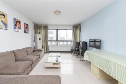 北京金鸡花园3室2厅126.46平中楼层/共17层