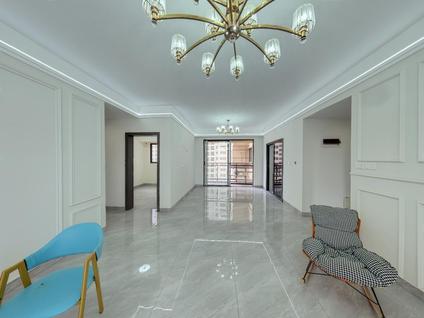 北海越亚天赐(锦园)4室2厅114.01平中楼层/共29层