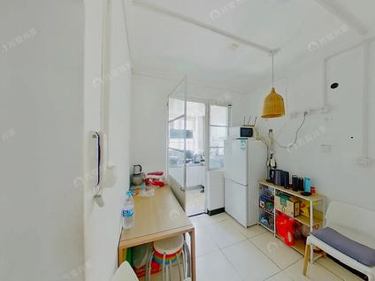 北京马连洼北路1号院2室1厅56平中楼层/共5层