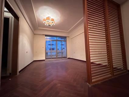 北京碧桂园5室2厅230平中楼层/共3层