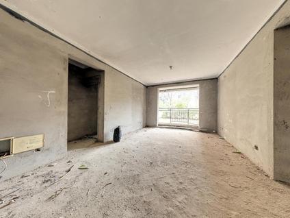 北京御景龙湾3室2厅107平低楼层/共18层