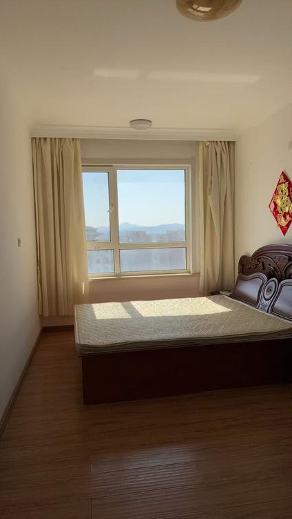 北京白领公寓2室2厅80平高楼层/共18层