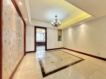 北京晋合金桥世家4室2厅220.4平中楼层/共32层