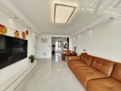 徐州明发新悦城4室2厅136平低楼层/共34层