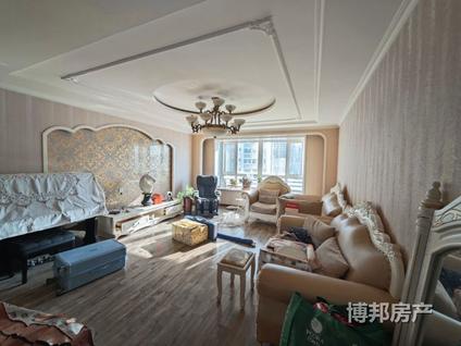 北京宝石花苑4室2厅193.16平中楼层/共18层