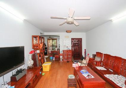 北京鼎隆公寓3室2厅131.17平低楼层/共6层