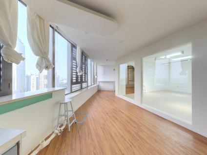 北京利澳公寓2室1厅153平高楼层/共26层