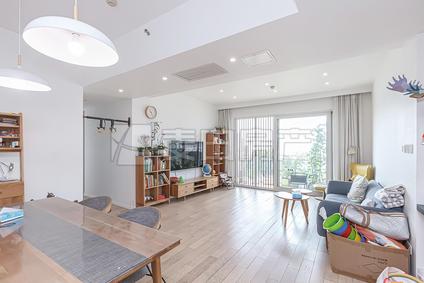 北京公园大道3室2厅163平中楼层/共17层